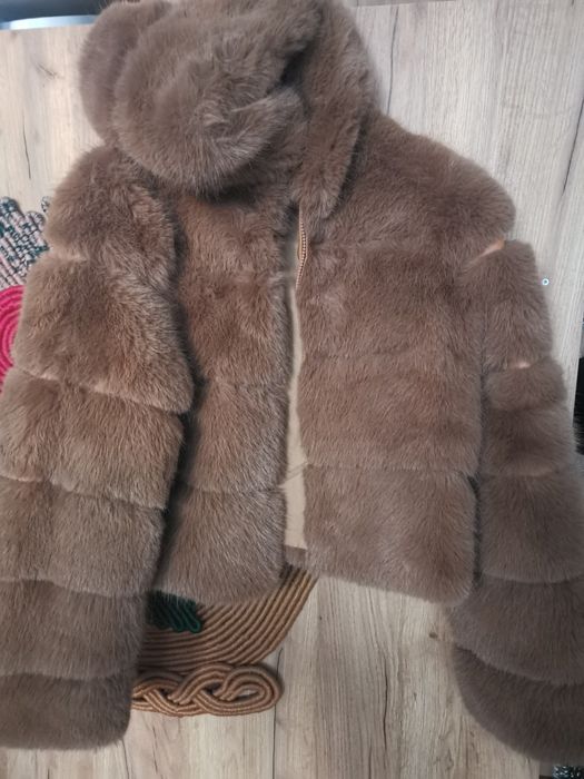 Палта с косъм. Размер S