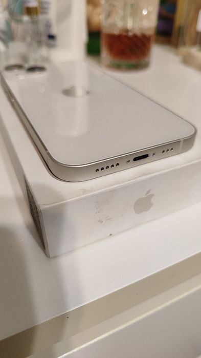 iPhone 14 белый 128