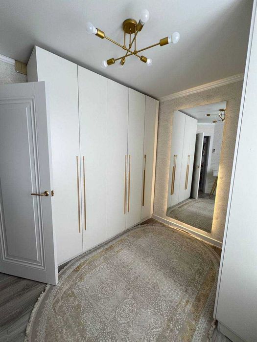 Продам 4 ком квартиру район ЖД больницы