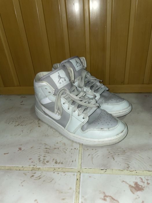 Jordan 1 Mid 38,5 Stare foarte buna