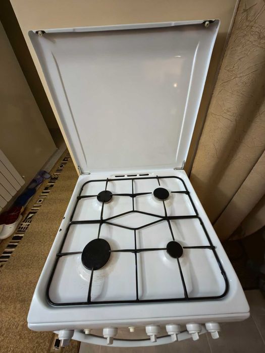 Готварска печка Indesit