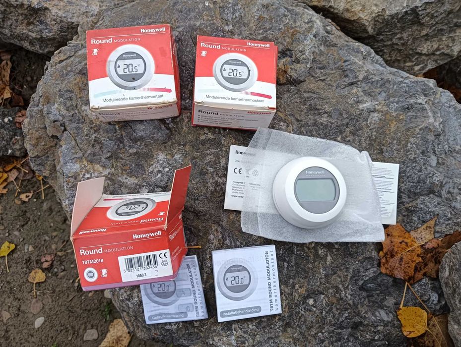 Termostat cu fir Honeywell Nou/ termostat ambiental centrala termica