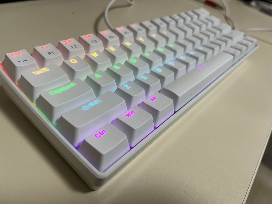 Механична RGB клавиатура