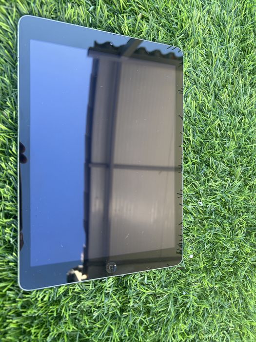 iPad Air 16GB Wi-Fi
