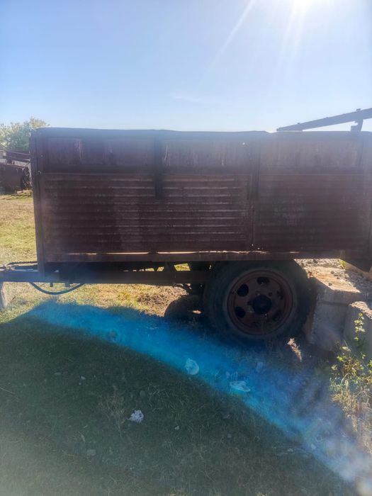 Продам трактор с прицепом