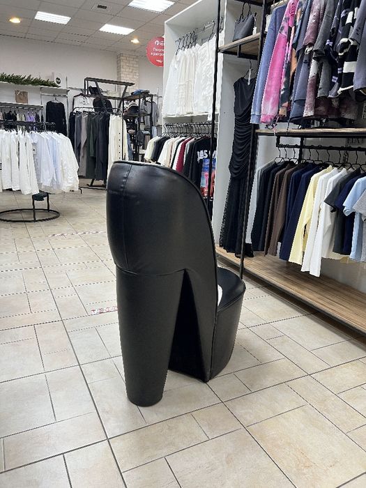 Дизайнерский пуф "Туфелька"