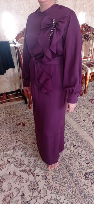 Продам платье красивое