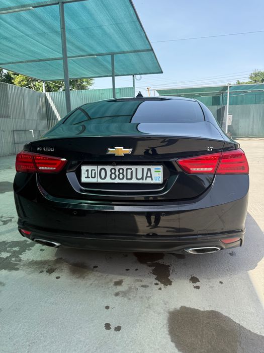 Malibu 2.4 qora 177500 probeg