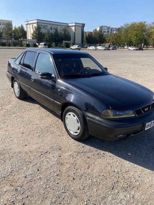 Daewoo nexiya. 1