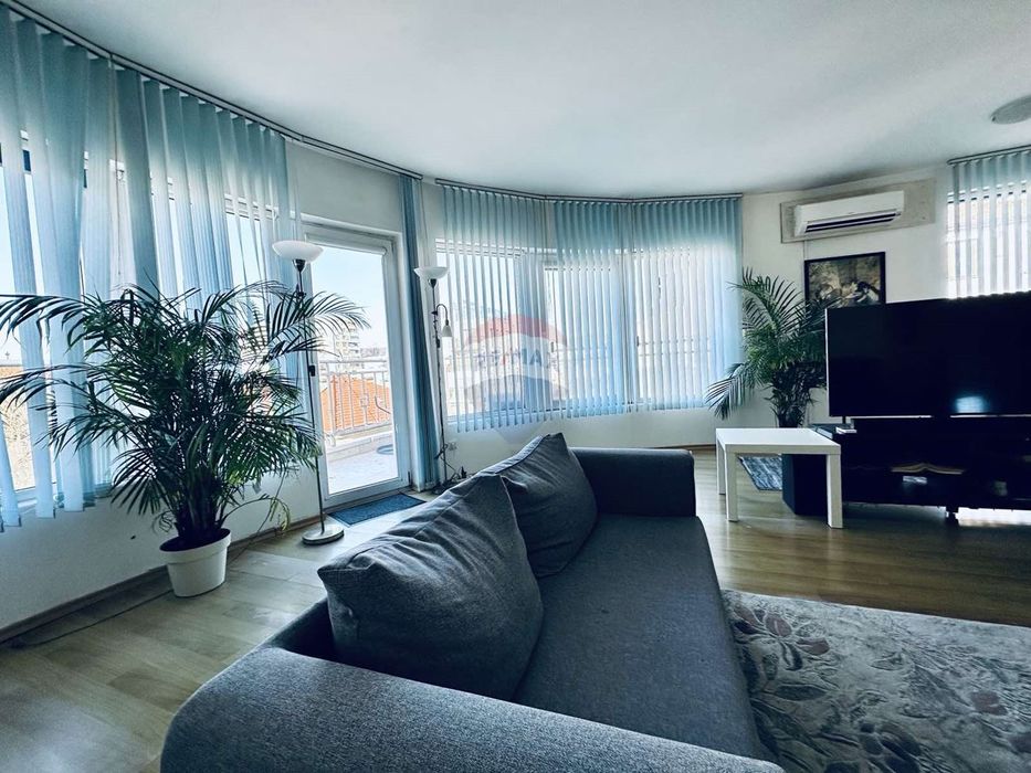 Апартамент с две спални на топ локация за продажба, гр. Варна, Я.И.