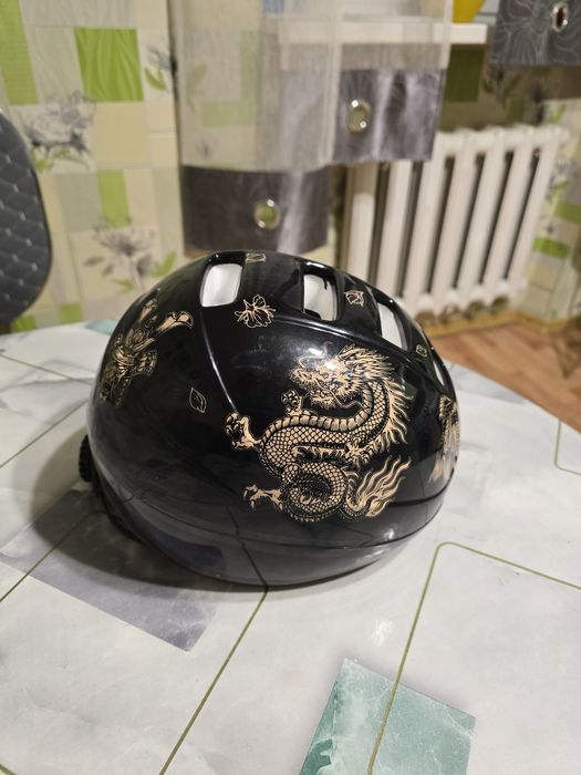 Каска детская  до 7 леь