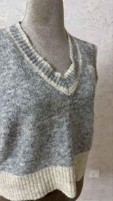 Безрукавка женская