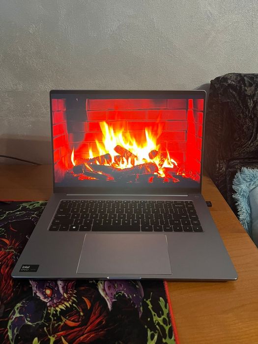 Laptop Redmi Book Pro 16 2024