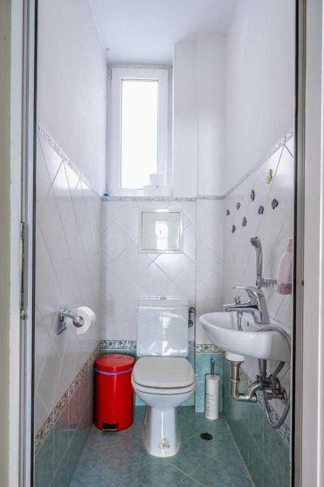 Продава се Тристаен апартамент в София, Център - 95 кв.м за 4422 €/кв.м - Снимка #10