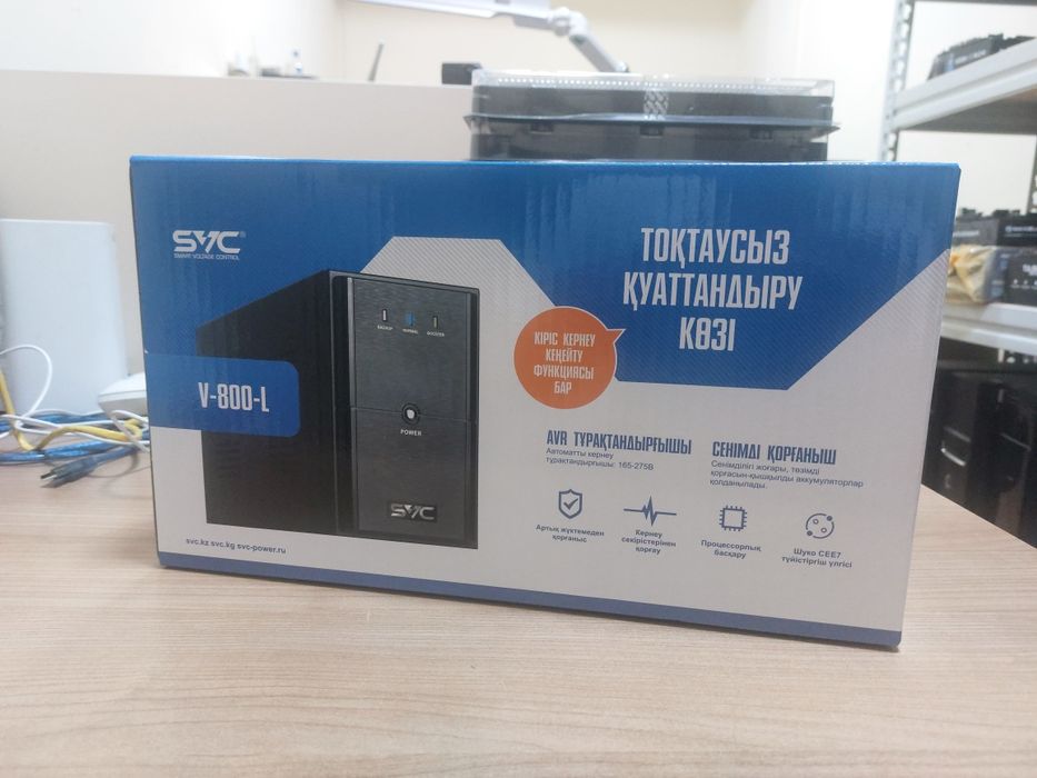 Источник бесперебойного питания SVC V-800-L