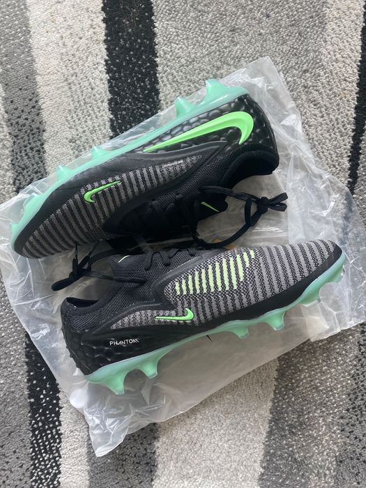 чисто нови Бутонки Nike Phantom 6 Low GX