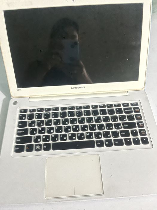 Продам ноутбук Lenovo