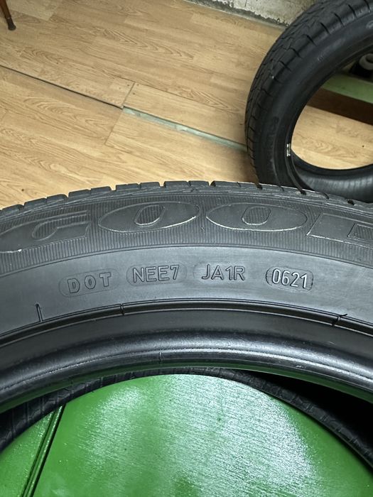 Anvelope vara 235.55.R19