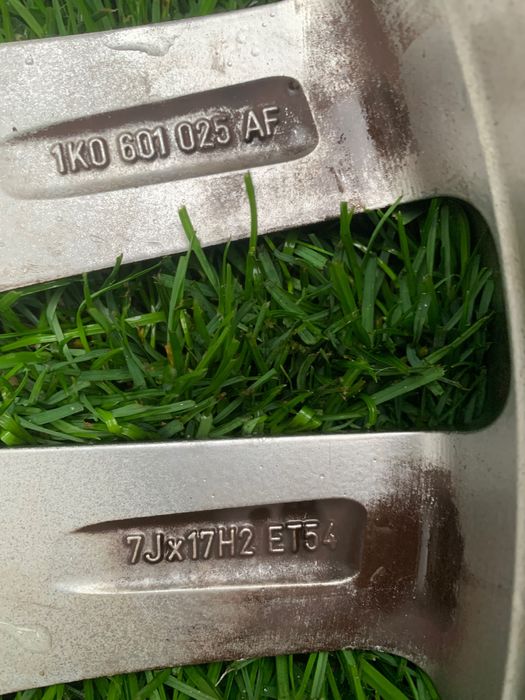 Vând roți pe 17(5x112)vw, Audi,Skoda