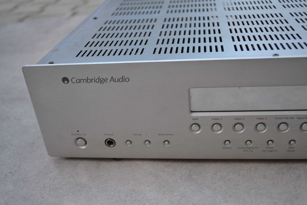 Amplificator Cambridge Audio Azur 540 R DEFECT