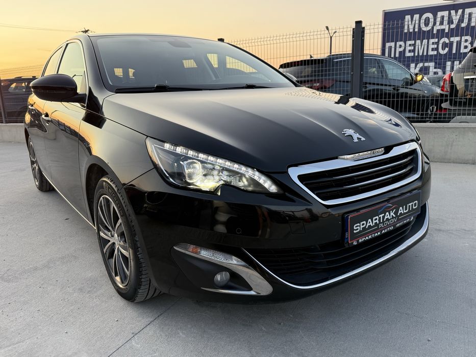 Peugeot 308 1.2i* 2015г* РЪЧКА* Топ Състояние* СЕРВИЗНА*