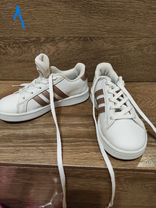 Încălțăminte fetiță