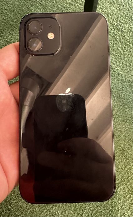 Iphone 12 64 gb baterie 100%