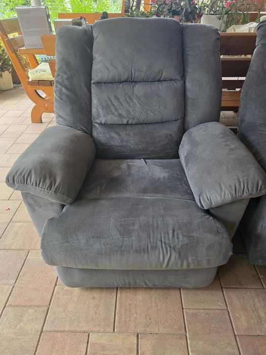 Canapea 2 locuri si fotoliu recliner