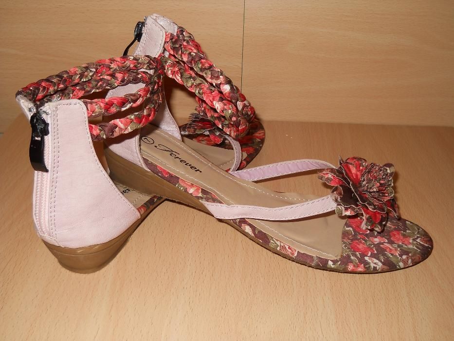 Sandale de dama / măsura 38 - 39 /  (7)