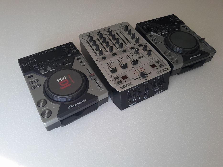 Pioneer CDJ - 400