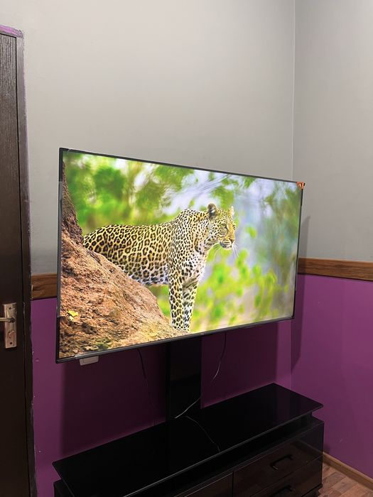 Televizor 55 sotiladi