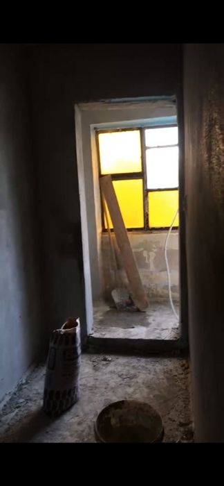 Vând garsoniera zona mfa