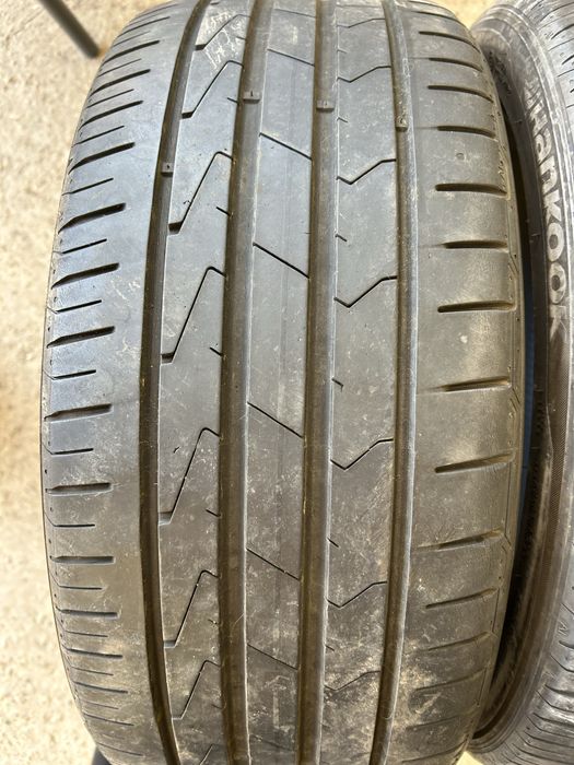 2 летни гуми hankook 225 40 18
