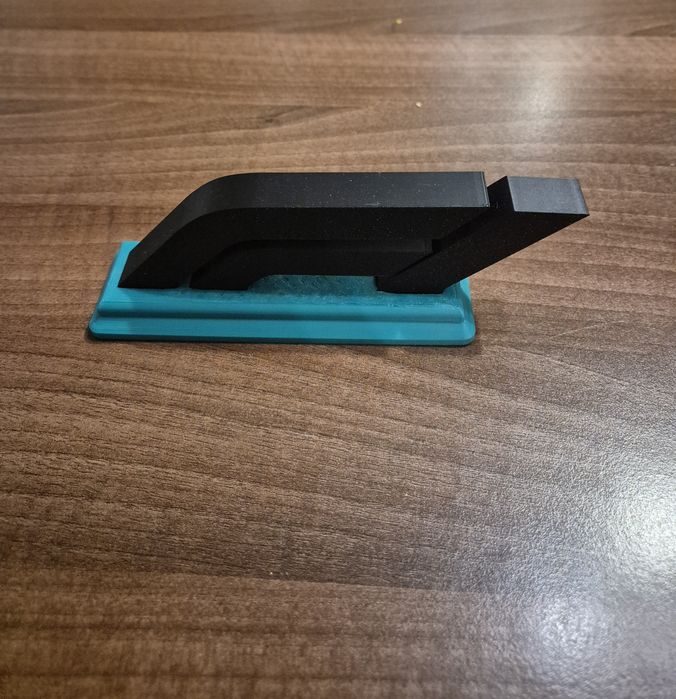 Vând logo F1 modern