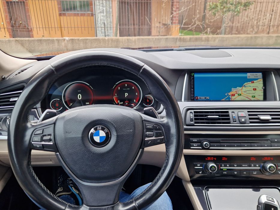 BMW Seria 5 F10 520D Xdrive