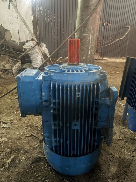 Электродвигатель