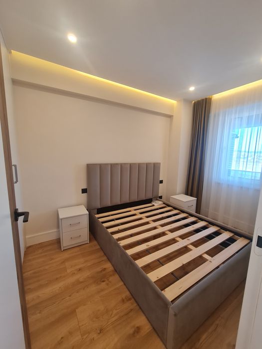 Vând apartament cu două camere în bloc nou mobilat si utilat