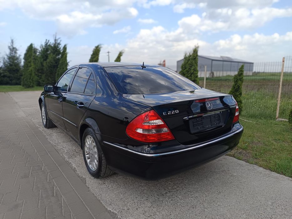 Mercedes E class