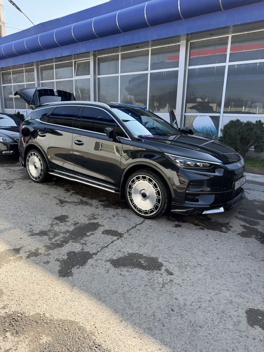 BYD Tang 4.4 full dual motor