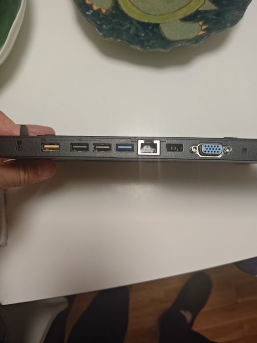 Lenovo ThinkPad Basic Dock (модел 40A0) – отлично състояние!