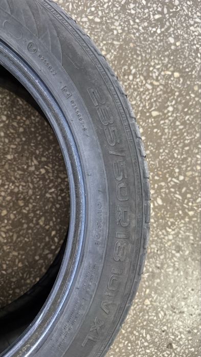Продам б/у покрышки 235/50/R18.