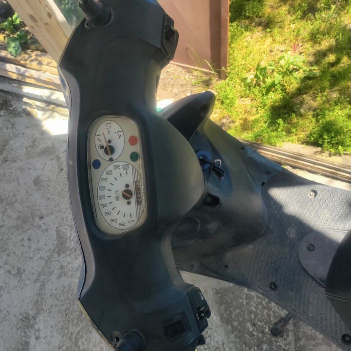 Мотопе , скутер , мотоциклет