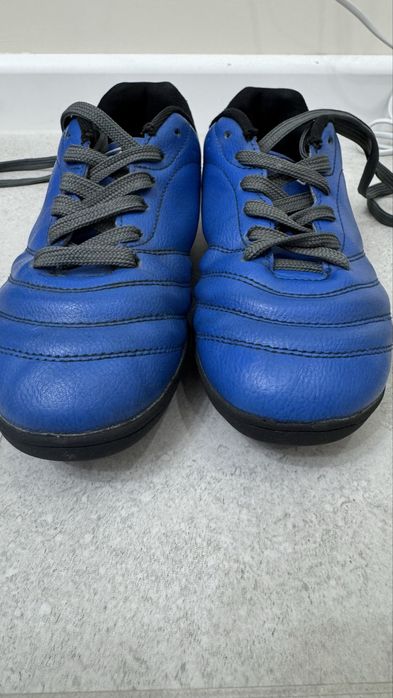 Бутсы для футбола 36 размер