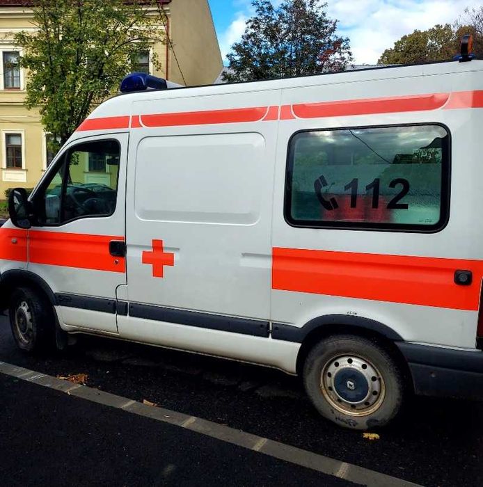Ambulanța Renault Master