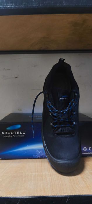 Продавам нови италиански  работни обувки Safety gogger, Panda и др