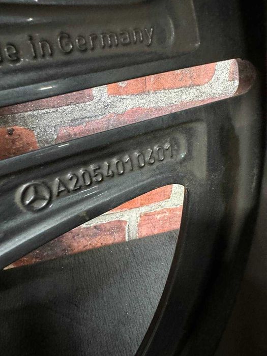 Jantă MERCEDES-BENZ C-Class W205 j9,5 r19