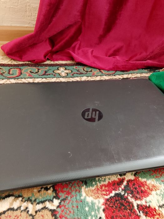 Ноутбук HP HQ-TRE