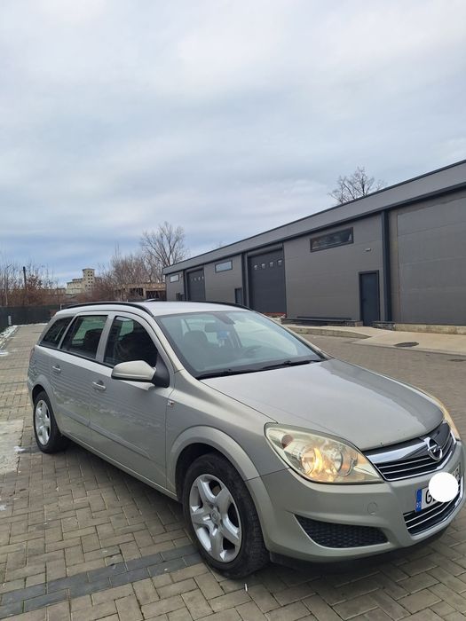 Vând opel Astra 1.7
