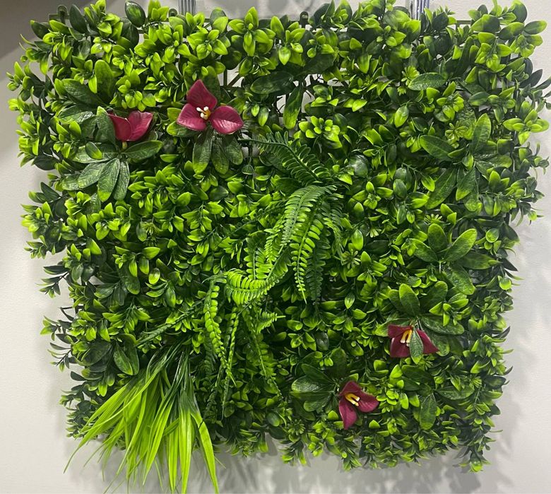 Декоративный искусственный забор с цветами