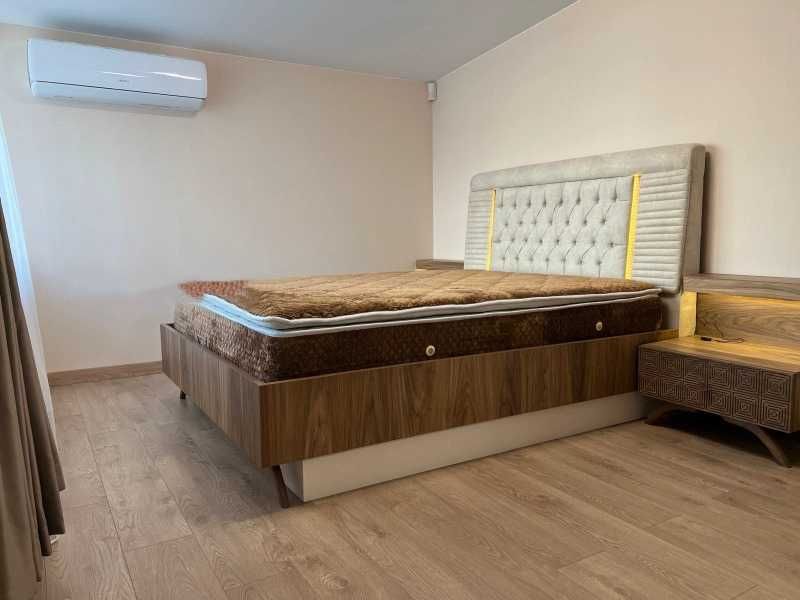 Дава се под наем Тристаен апартамент в София, Иван Вазов - 110 кв.м за 1500 € - Снимка #6